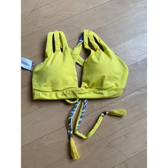 BECCA "Ferocious" Reversible Halter Bikini Top Womens BNWOT Yellow - Picture 3 of 6